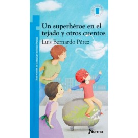 un superheroe en el tejado